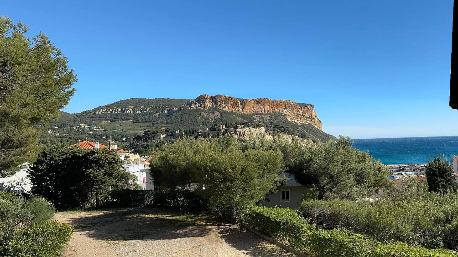 Le Balcon De La Rade Apartment Cassis